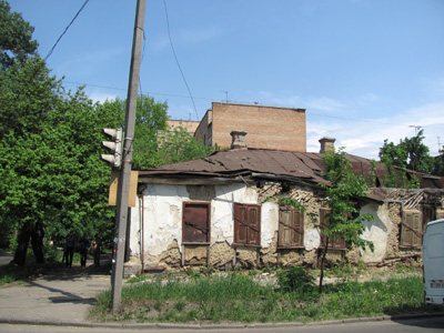 Развалины на ул. Шевченко