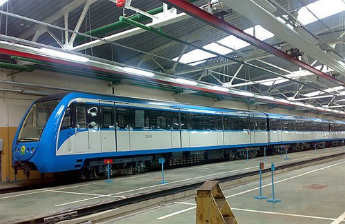 Первый поезд метро отечественного производства