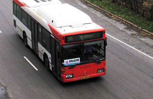 Автобус з маршруту №19 («Кільцевий» через Юрівку)