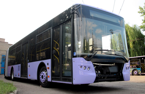 Тролейбус ЛАЗ Е301