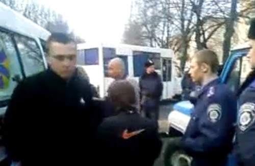 Кадр из видео Антона Рыбаченко