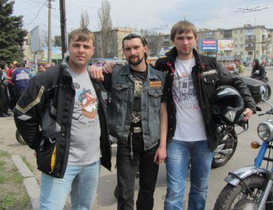 Учасники акції «Увага, мотоцикліст!»
