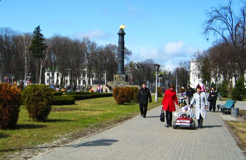 Весняна Полтава