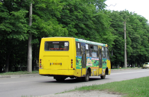 Автобус ПП «Автомир» який приймав участь у «перегонах»