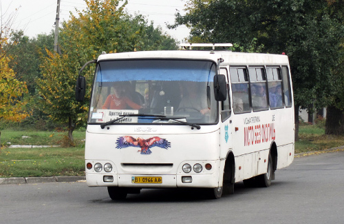 Автобус на маршруті № 12 «Кр.Ринок — м-н Половки»