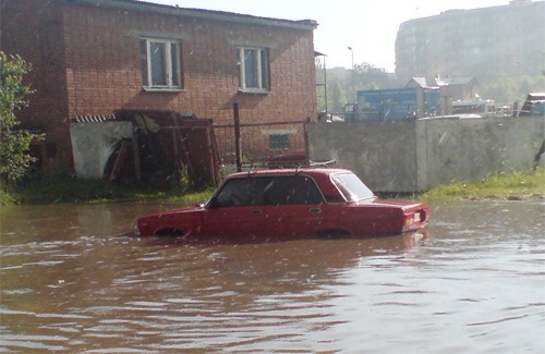 Вчерашний потоп в Полтаве. Сады-2