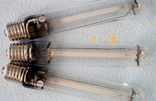 Натриевые лампы высокого давления  ДНАТ  150 производства Полтавского завода газоразрядных ламп 