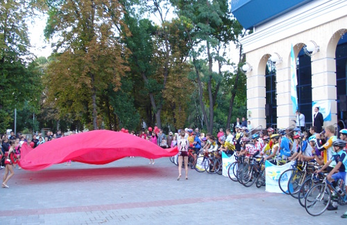 Шоста Всеукраїнська велоестафета «Спорт для всіх єднає Україну»