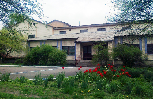 Лікарня в селі Лазірки