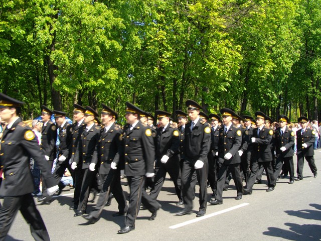Участники парада