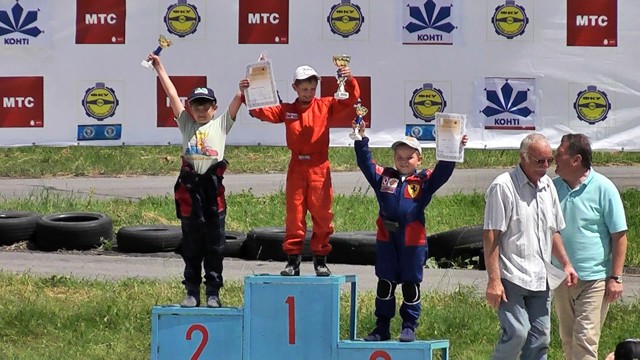 Награждение в классе «Пионер-Н-мини». Алексей Давиденко (2-е место), Григорий Федоров (1-е место), Егор Лушкин (3-е место)