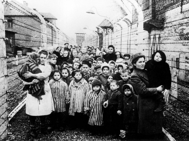 Освобожденные дети Освенцима