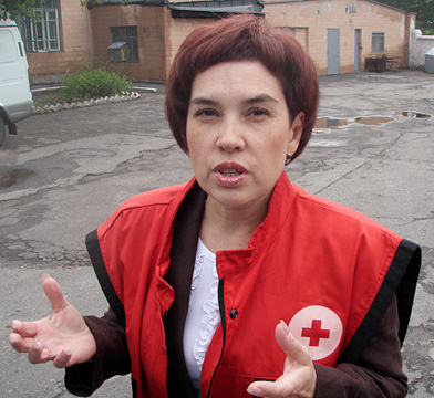 Представники Товариства Червоного Хреста сподіваються, що інші народні обранці підійдуть на станцію переливання крові пізніше