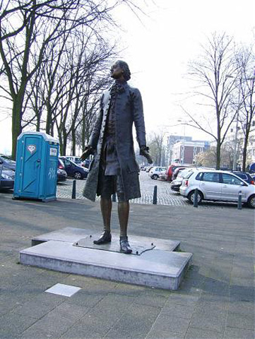 Памятник Петру I в Роттердаме