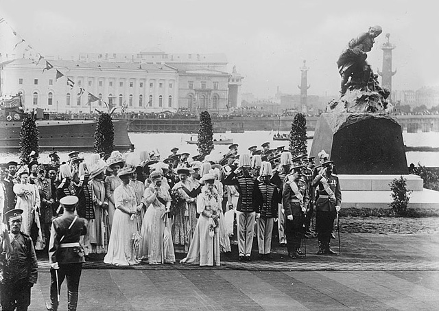 Открытие памятника Царь-плотник  1909 год 2