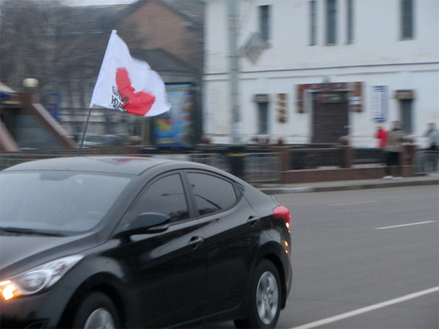 Полтавські активісти привітали Юлію Тимошенко автопробігом