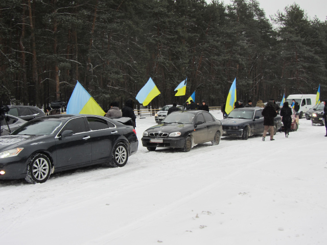 Автопробег ко Дню соборности Украины собрал более 30 участников