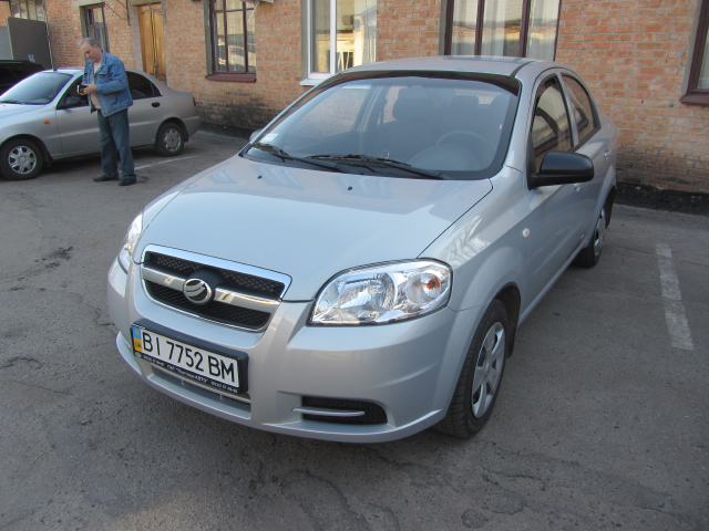 Автомобіль «ЗАЗ Vita», яким обслуговують заступника голови обласної ради Володимира Микійчука