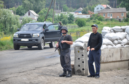 Полтавська міліція на блокпості у Східній Україні