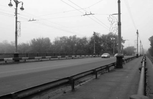 Мост через Ворсклу в районе Южного вокзала Полтавы