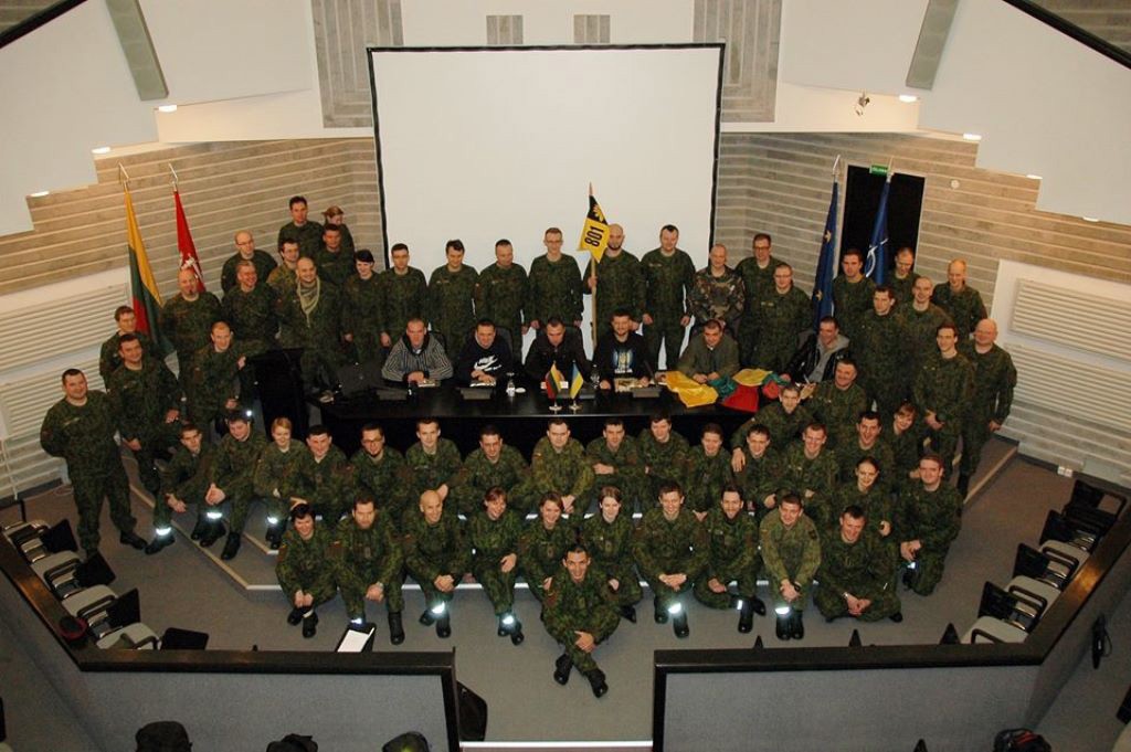 Загальне фото учасників АТО і литовських військових