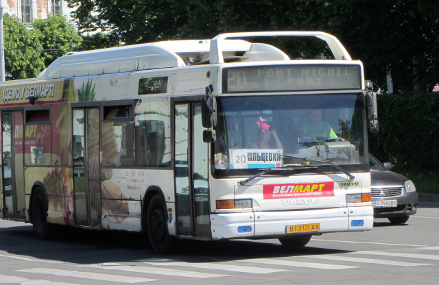 «Кільцевий» автобус у Полтаві