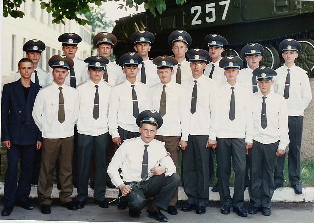 Випуск десантників 75 взводу. 1995 рік.