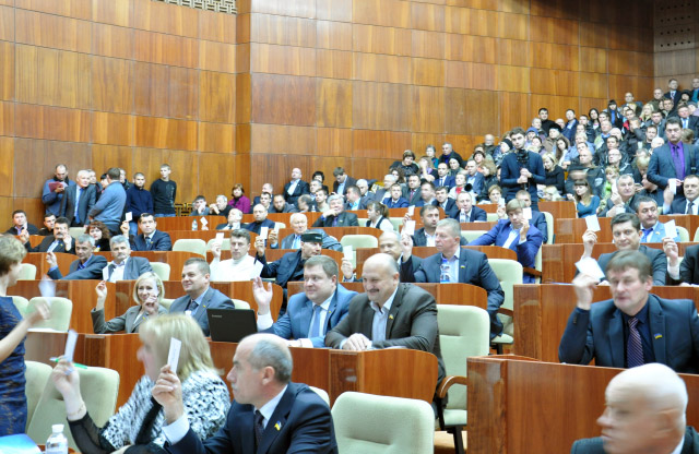 Голосування новообраних депутатів Полтавської облради