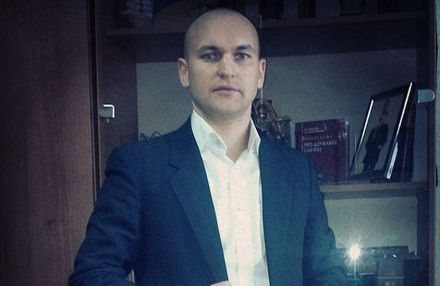 Звільнений міліціонер Артем Малофєєв через суд намагається поновитися на посаді