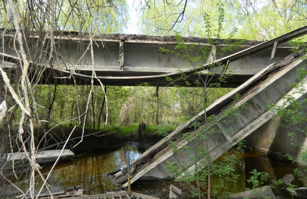 Рухнувший мост через Сулу между Лохвицей и Млынами