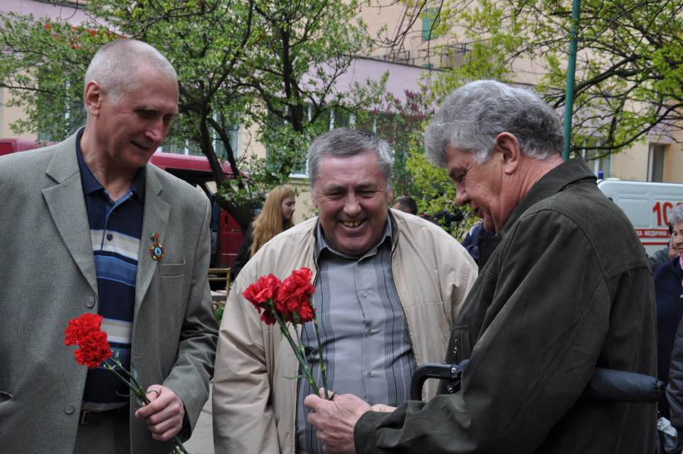 Зустріч героїв, які разом рятували Україну від
катастрофи.