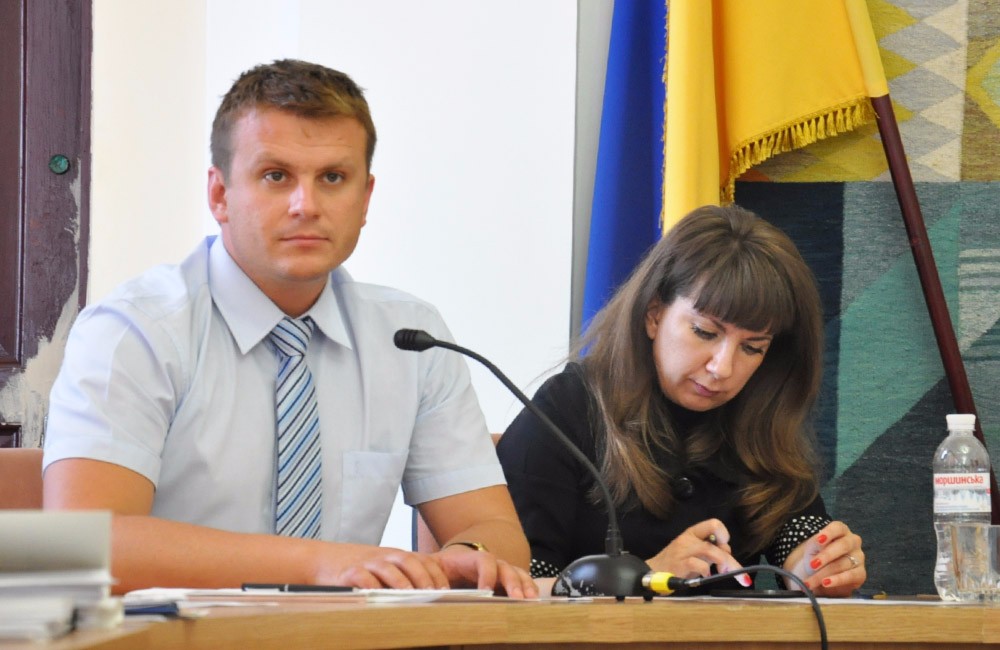 Члени лічильної комісії Денис Поліщук та Юлія Мелкумова