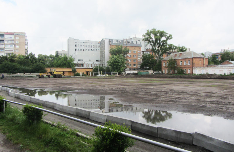 Реконструкція стадіону «Динамо» у Полтаві