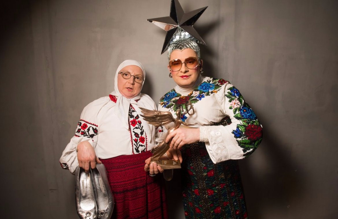 Верка Сердючка со своей «сценической мамой»