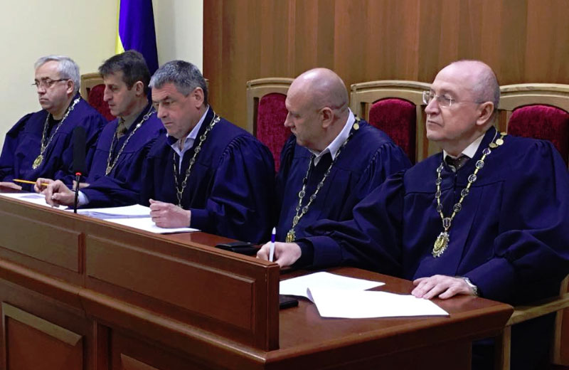 Судді Вищого адміністративного суду України на засіданні