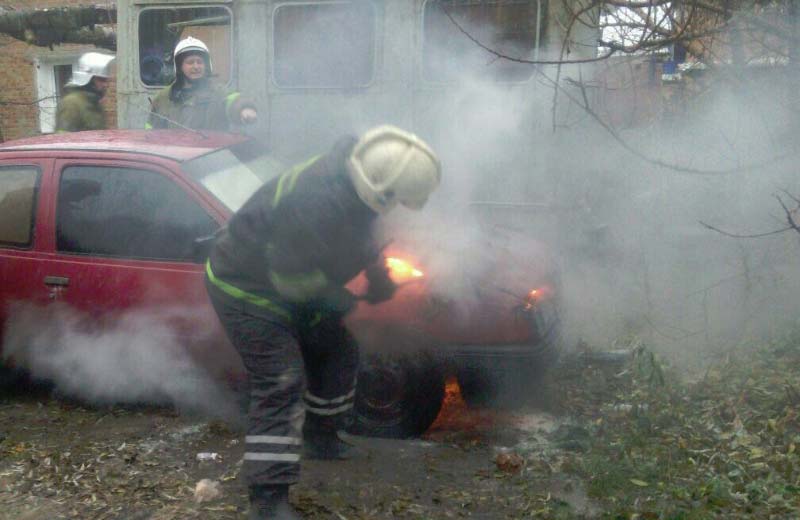 Opel Kadet під час пожежі