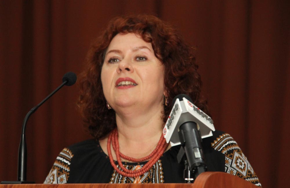 Людмила Овчаренко, голова фракції партії «Відродження» в Полтавській облраді