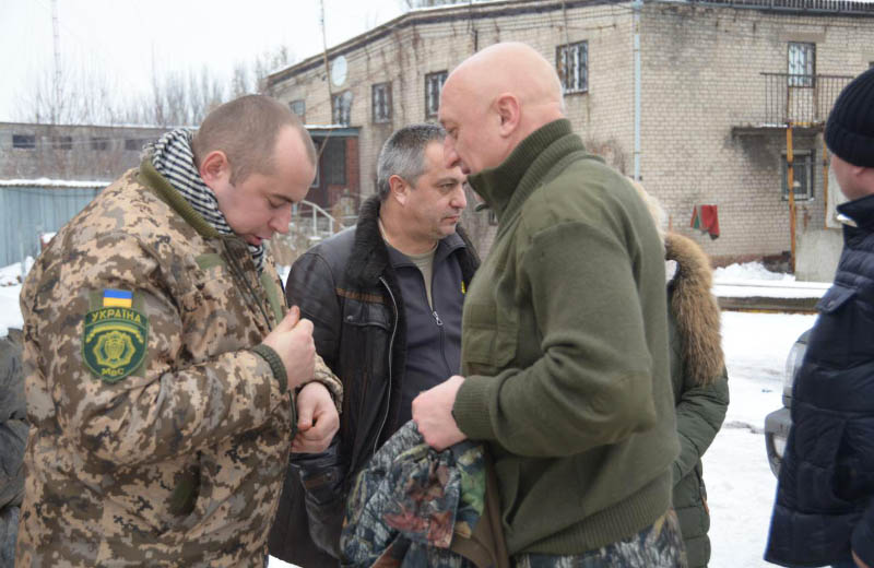 Як зауважив командир батальйону 72-ї ОМБ Валерій Головко став першим головою ОДА, який приїхав провідати хлопців на передовій