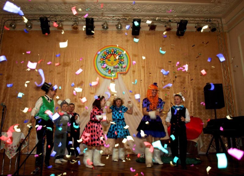 Дитячі виступи на заході в Полтавському обласному центрі естетичного виховання учнівської молоді