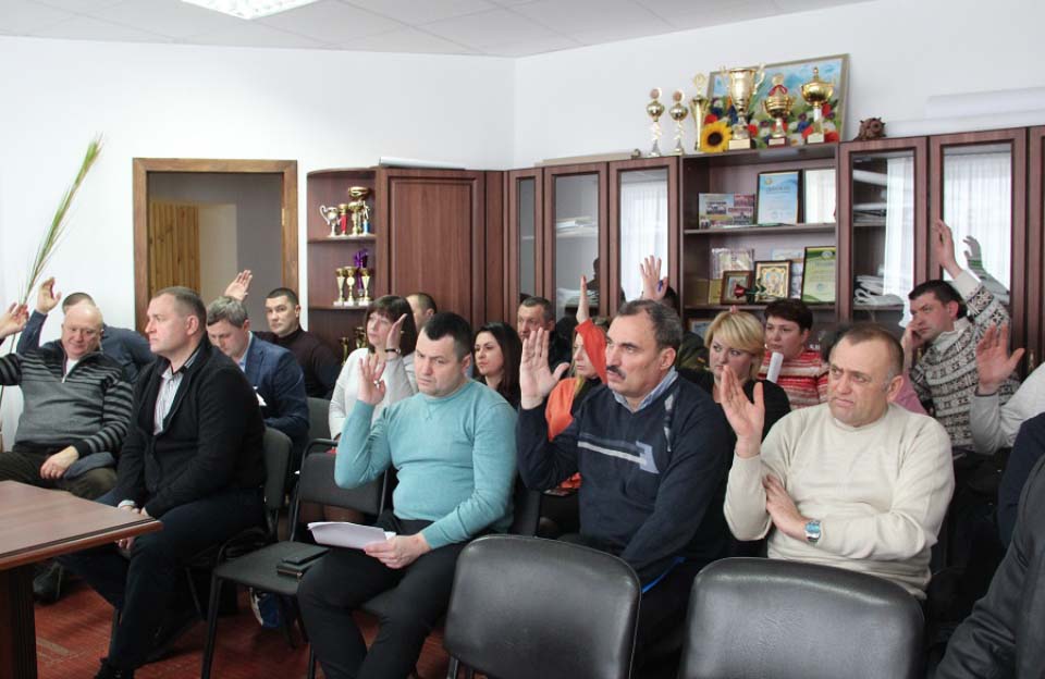 Депутати Щербанівської сільської ради на засіданні