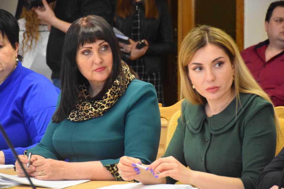 Олена Харченко та Інна Іщенко