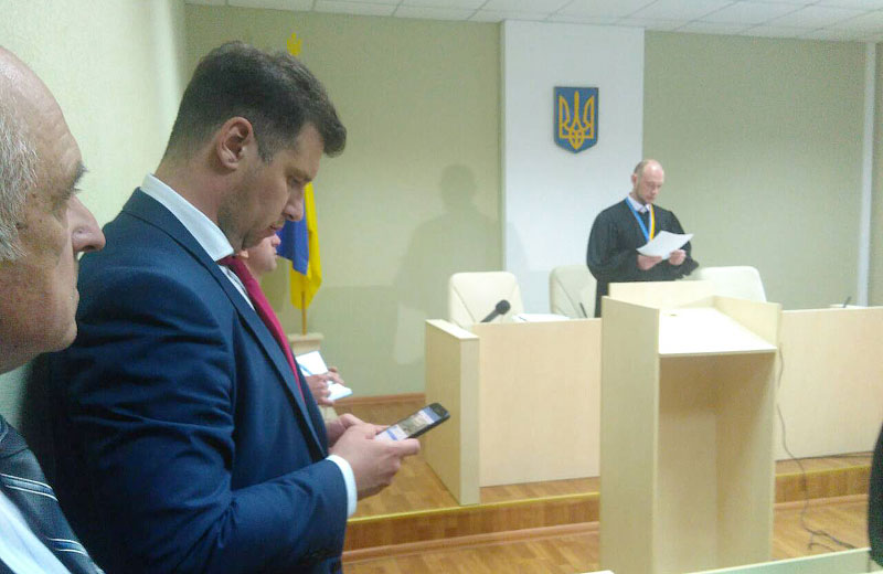 Микола Первак та Олександр Шамота на засіданні суду