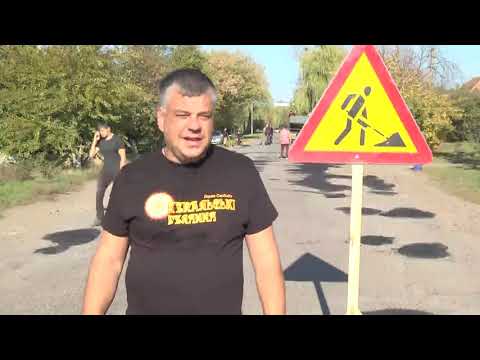 Стан "доріг" на Полтавщині: плавають качки, а мали б їздити машини