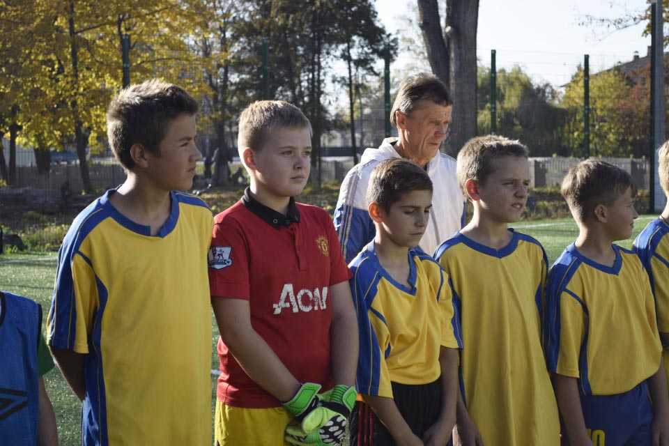 Дитяча футбольна команда Коломацького