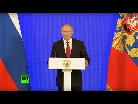Путин вручает награды на приёме в Кремле по случаю Дня народного единства