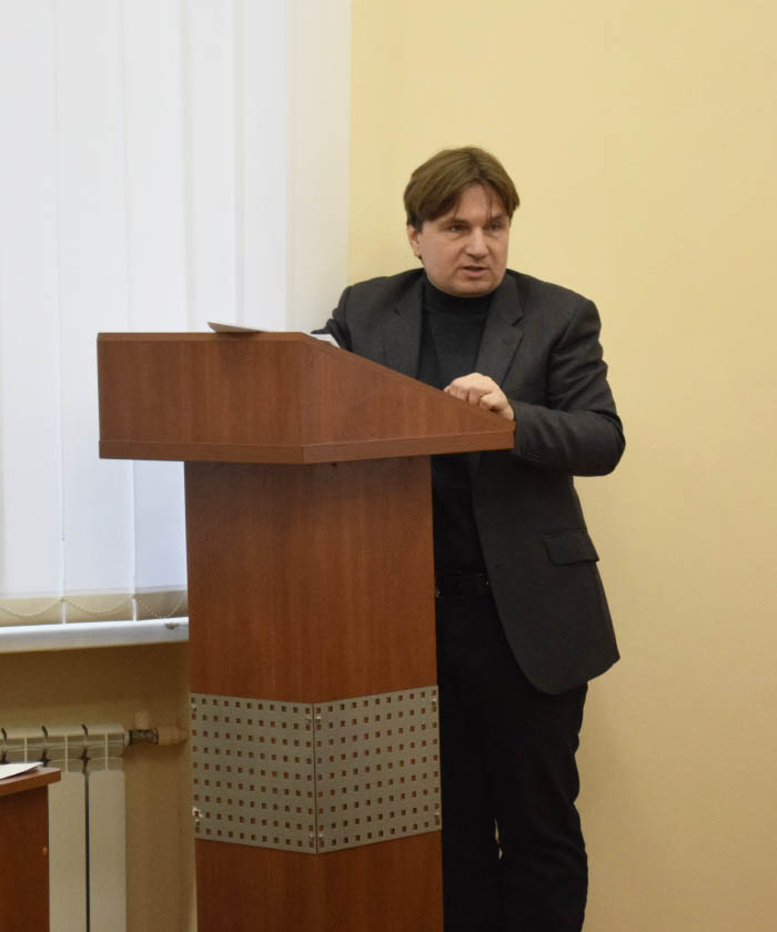 Євгеній Калінічук звітує про виконання Програми сприяння функціонування сфери надання адміністративних послуг району за 2018 рік