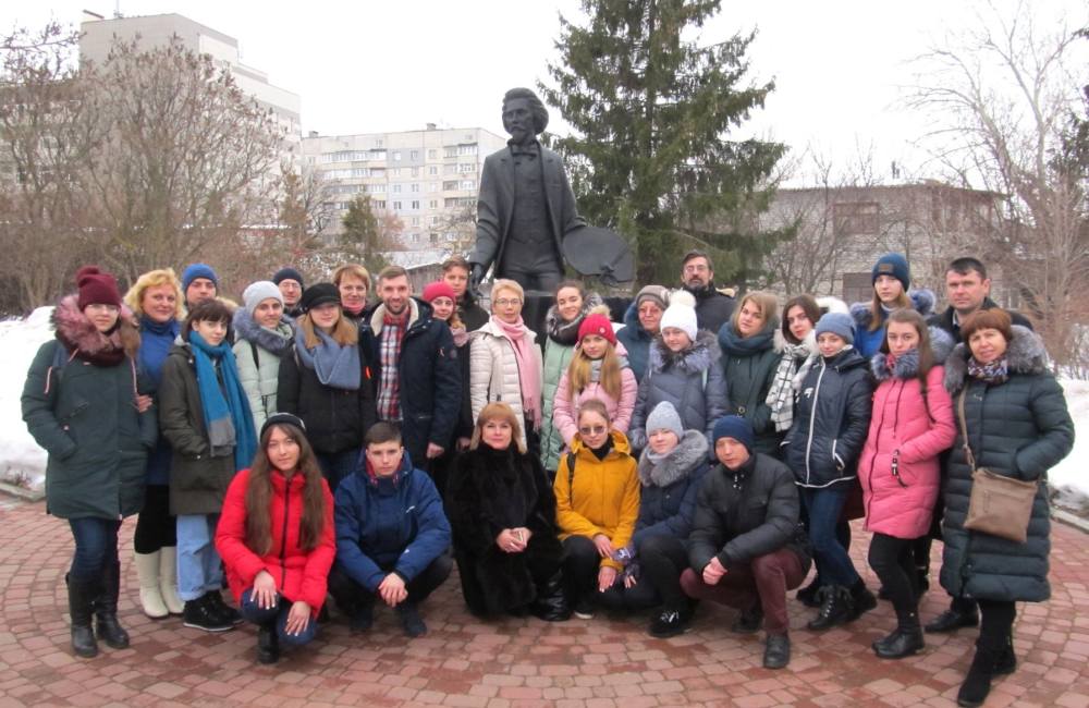 Юні краєзнавці Полтавщини — учасники історико-краєзнавчої конференції