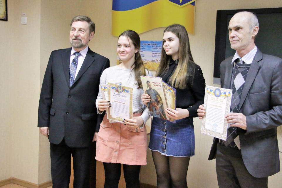 Нагородження відбулося у Полтавському обласному центрі туризму і краєзнавства учнівської молоді