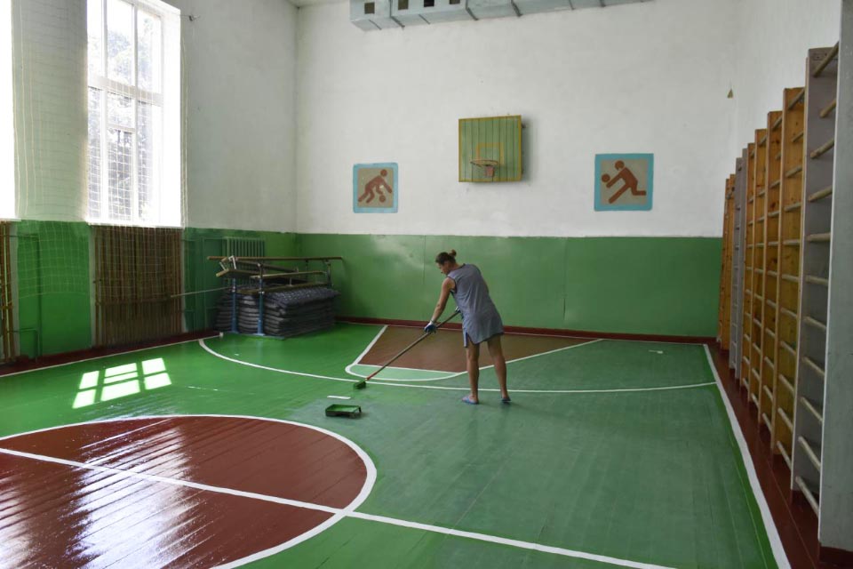 Спортзал Байрацької школи