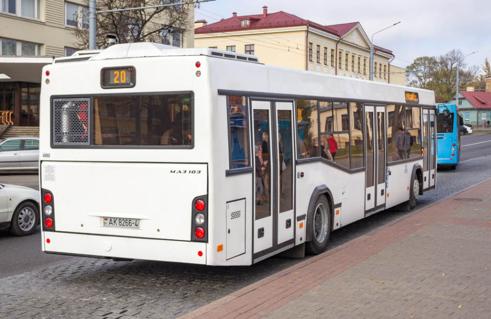 Автобус МАЗ-103.486 у білоруському місті Гродно
